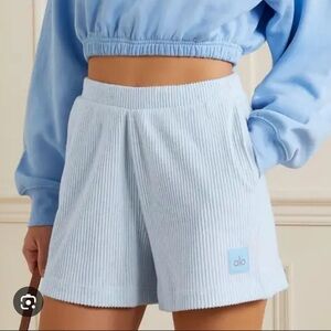 Alo Muse Ribbed Shorts